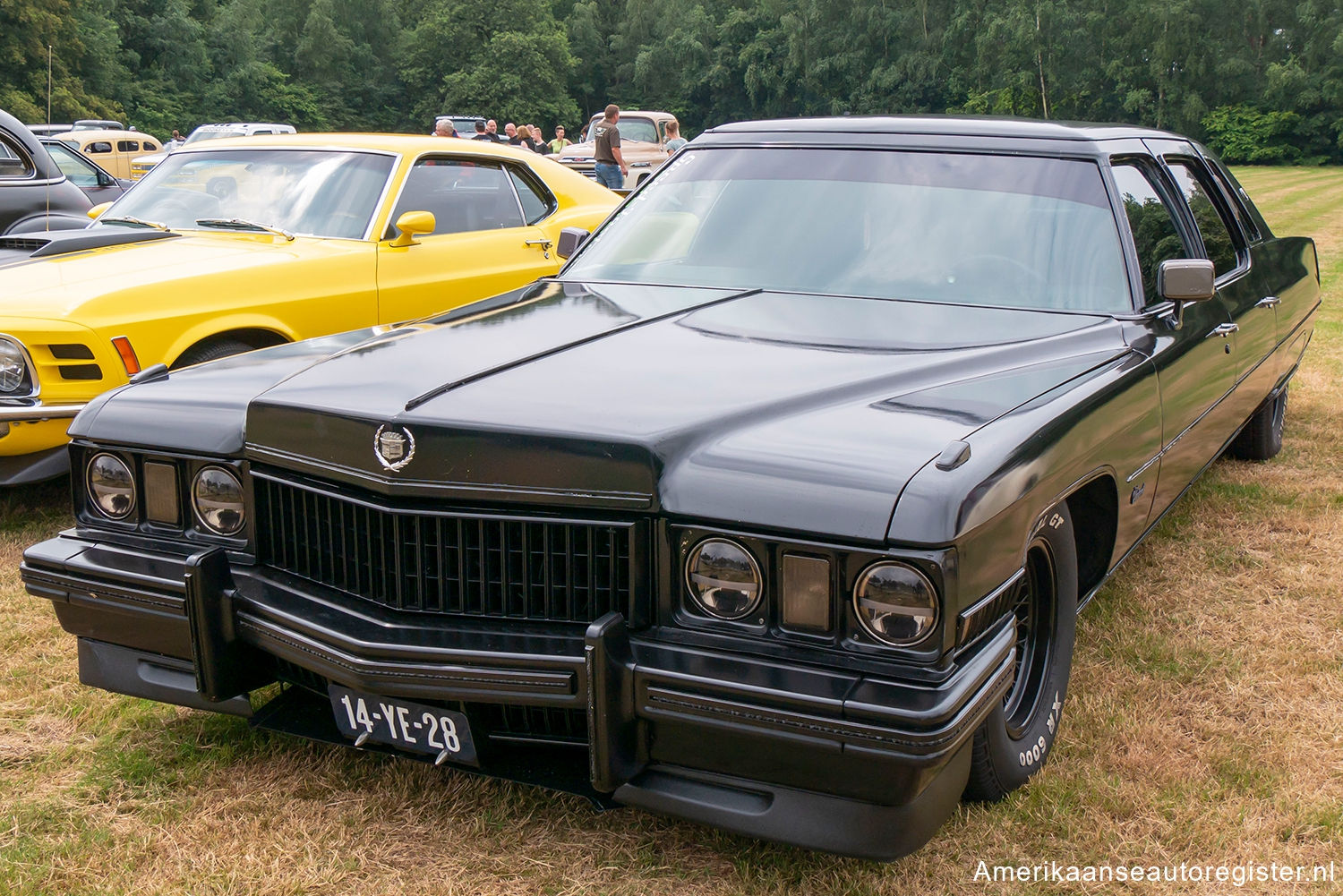 Kustom Cadillac Series 75 uit 1973